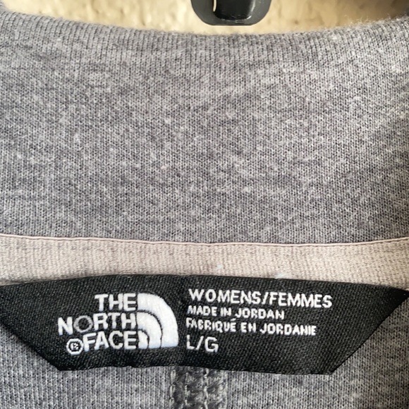The North Face Gray Pullover hoodie - Picture 3 of 4